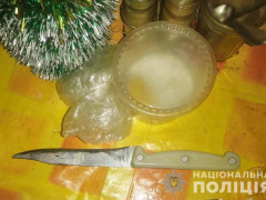У Києво-Святошинському районі чоловік під час пиятики вдарив друга ножем