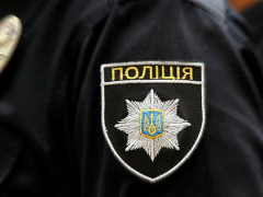 У Богуславі агресивна бізнесвумен напала на поліцейського (ВІДЕО)