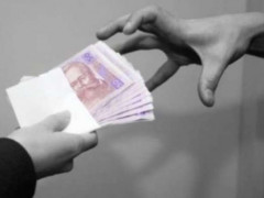 Поліція затримала жителя Боярки за підозрою у шахрайстві