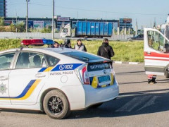На Обухівщині з виборчої дільниці зник поліцейський "під кайфом"