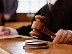 Колишню суддю з Вишгорода підозрюють у махінаціях