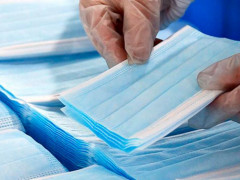 На Київщині розслідують завищення цін на маски в аптеках