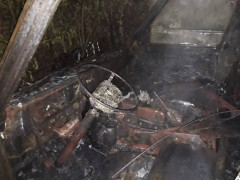 У Києво-Святошинському районі вщент згорів "РАФ"