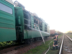 У Миронівському районі загорівся вантажний потяг 