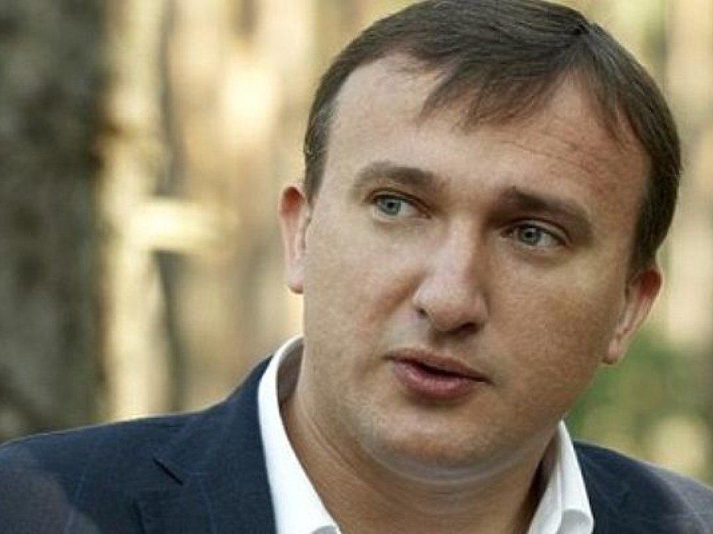 Свободівці прямо на засіданні Ірпінської міськради звинуватили Карплюка у розкраданні коштів (ВІДЕО)