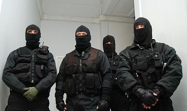Києво-Святошинську районну раду захопили рейдери