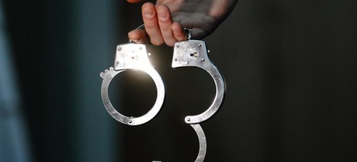На Київщині затримали трьох іноземців, яких підозрюють у нападі на ювелірний магазин