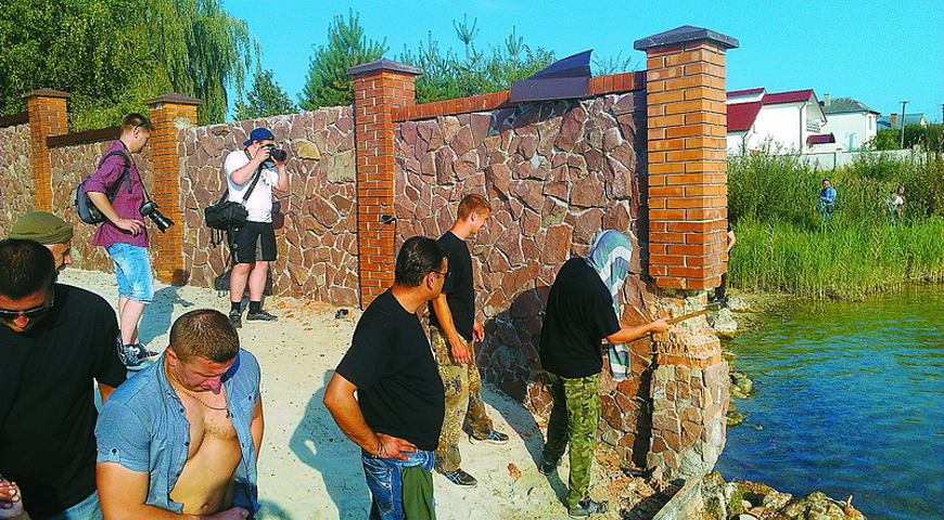 Рада зобов’язала демонтувати огорожі, які перешкоджають доступу громадян до водойм