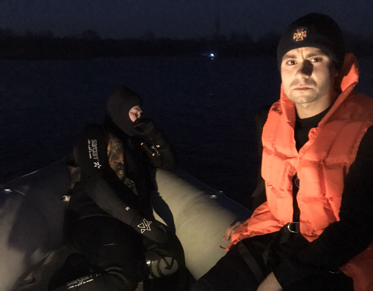 У Вишгороді водолази врятували життя чоловіку
