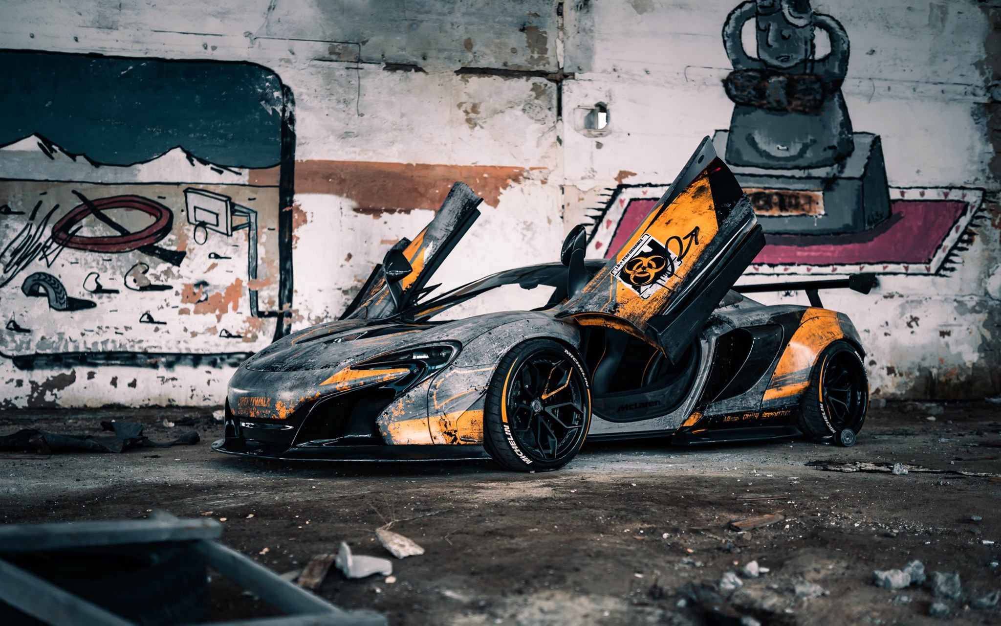 У суперкара McLaren 650S з’явилася версія "Чорнобиль" (ВІДЕО)