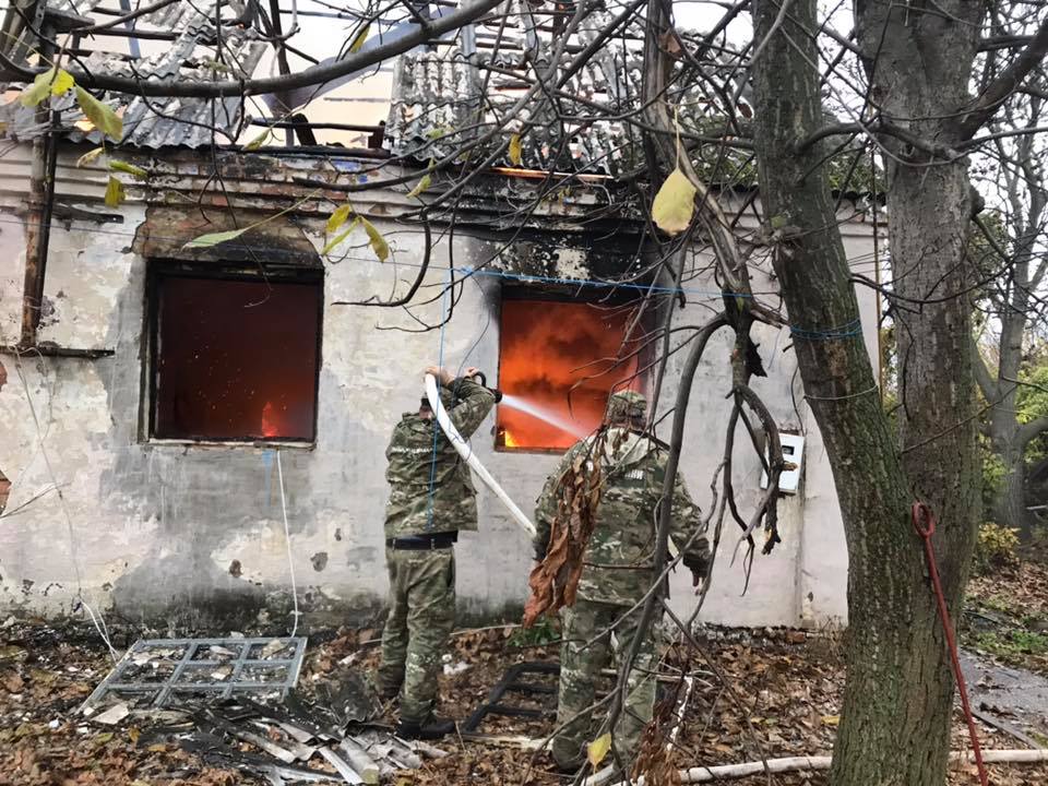 На Бориспільщині згорів будинок (ФОТО)