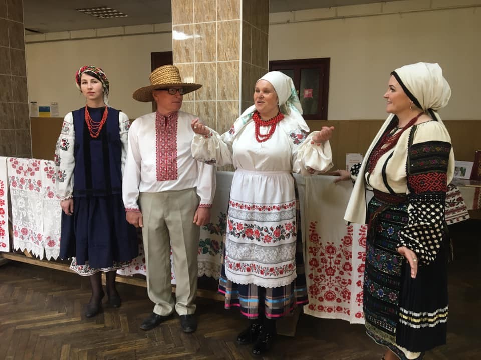 У Баришівці відбулася виставка вишитих робіт відомої майстрині