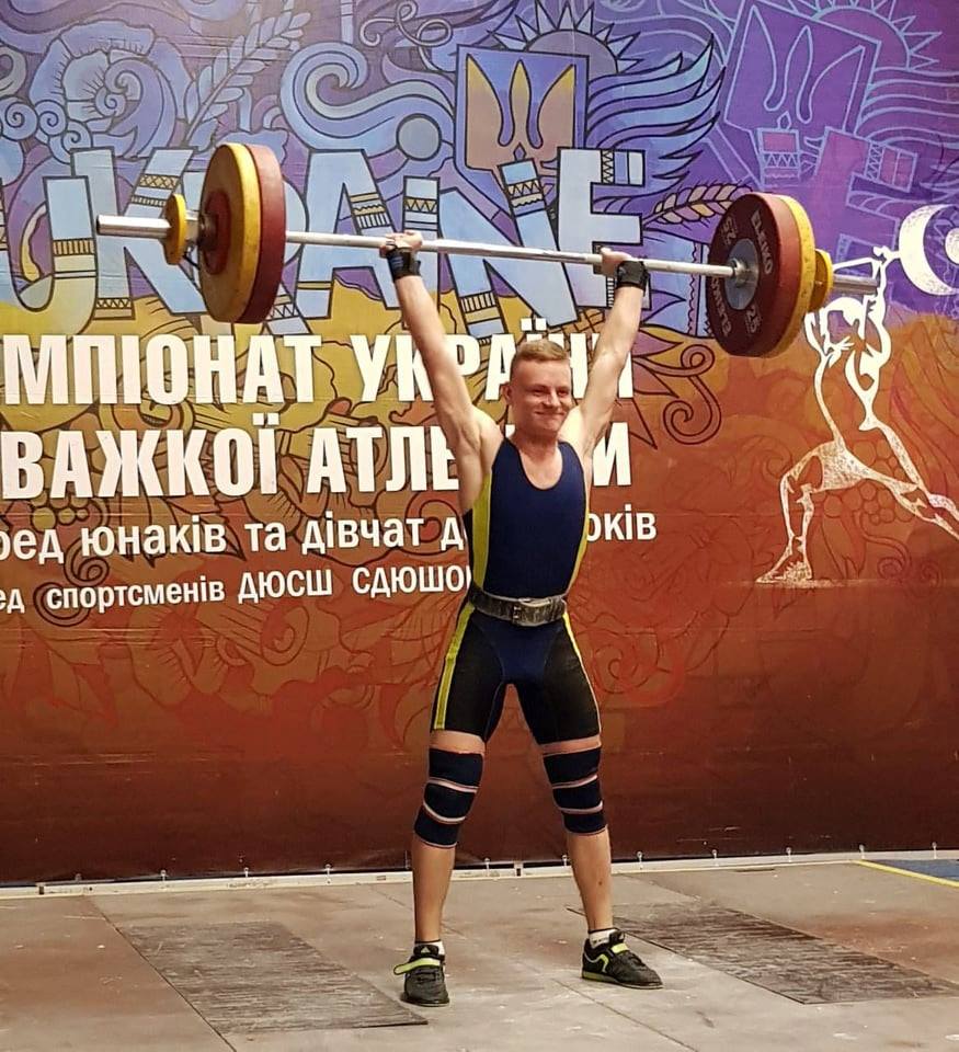 Спортсмен з Славутича виборов бронзу на змаганнях із важкої атлетики