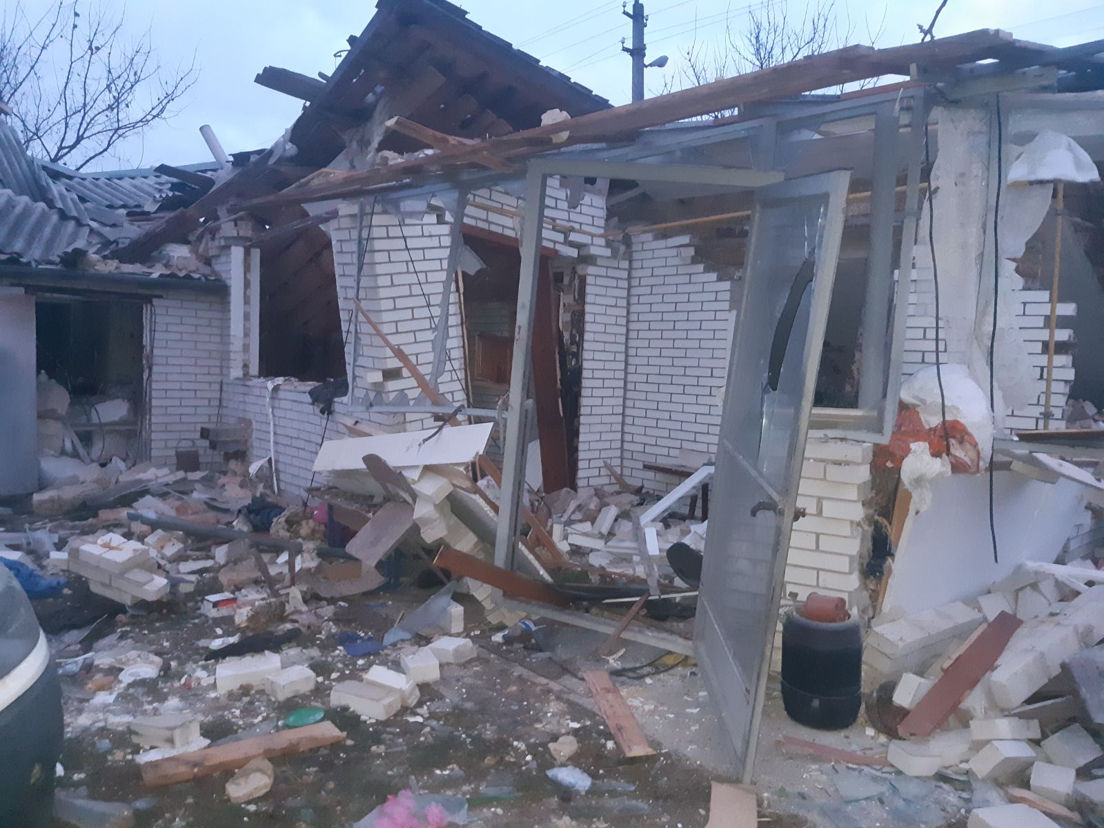 У Макарівському районі від вибуху постраждала людина