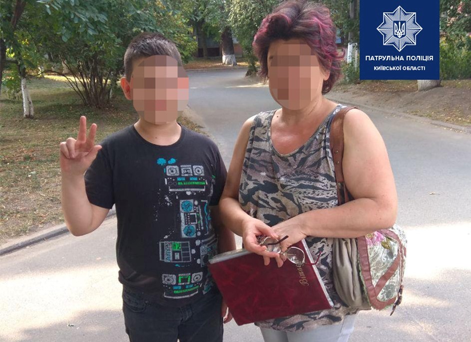 У Борисполі дідусь переплутав школу онука