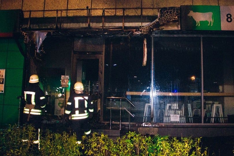 Підпалювачі мережі магазинів "Молоко від фермера" постануть перед судом (ФОТО)