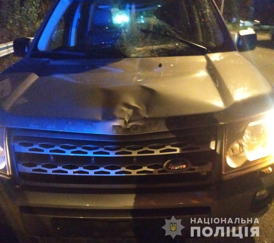 У Макарівському районі автомобіль на "зебрі" насмерть збив чоловіка