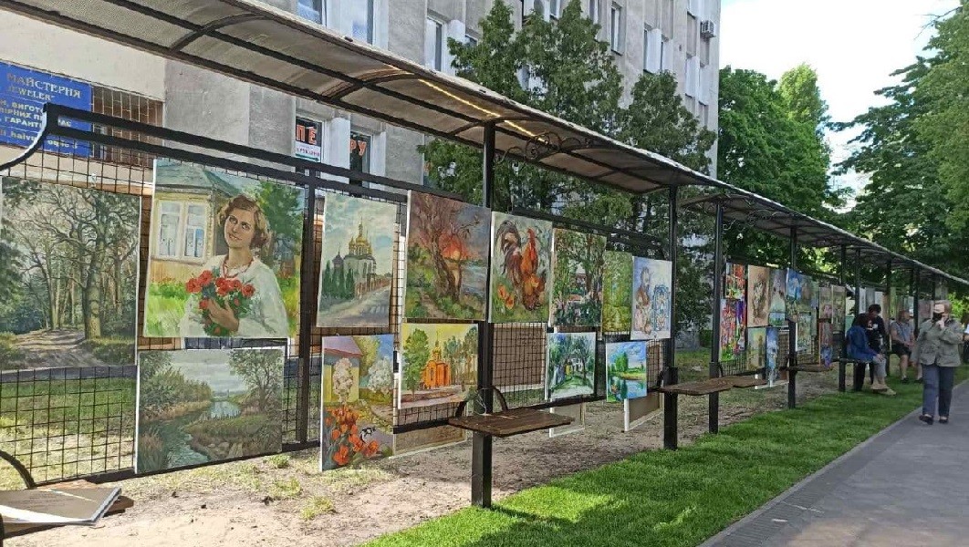 В Ірпені відкрили першу частину Мистецької алеї (ФОТО)