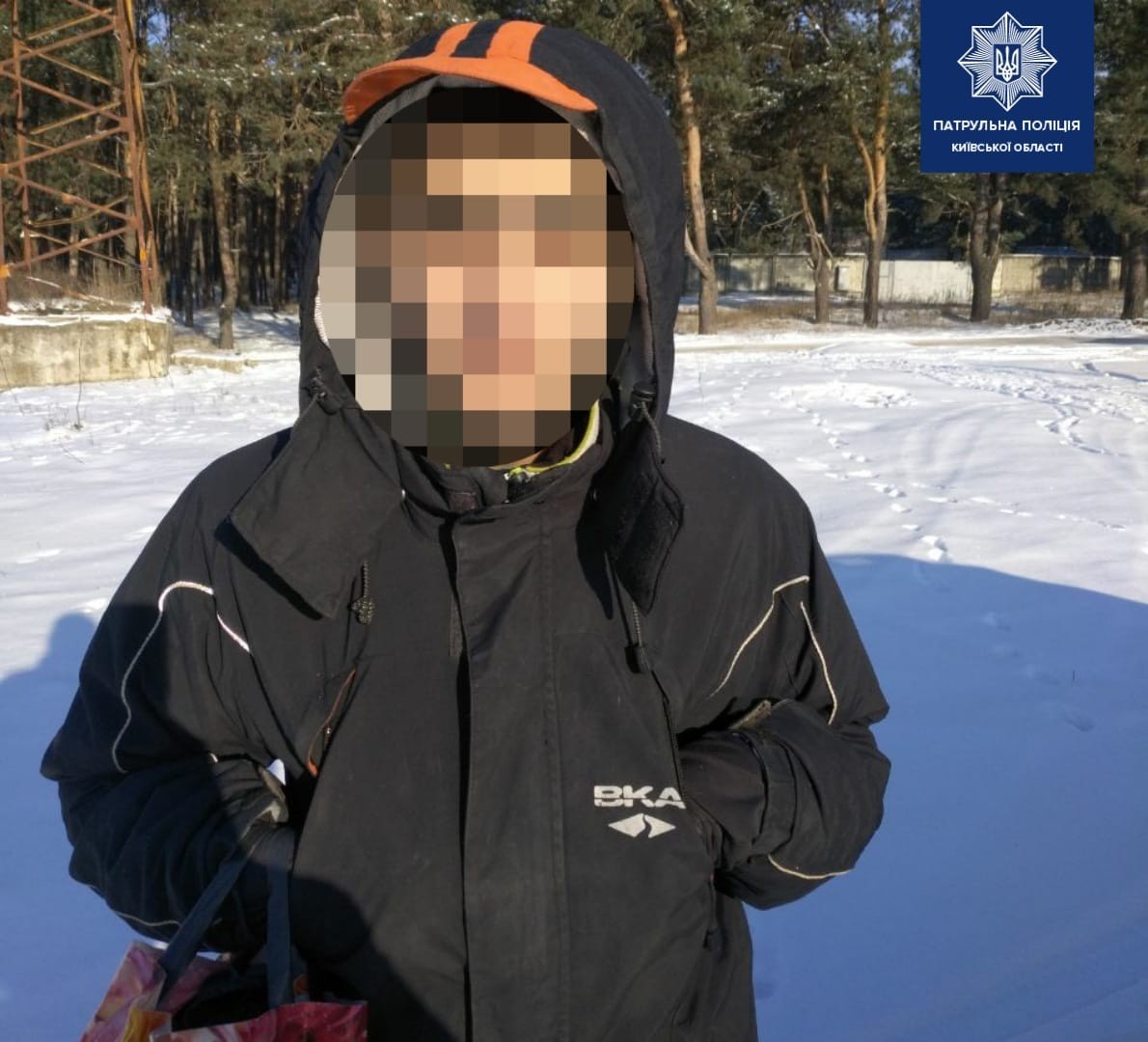 У Петропавлівській Борщагівці зловмисник пропонував патрульним хабаря