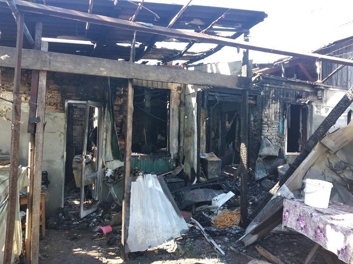 У Переяславі багатодітна родина залишилася без даху над головою (ФОТО)