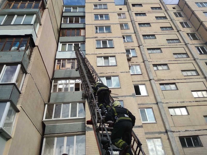 На Обухівщині врятували дитину з квартирного "полону"