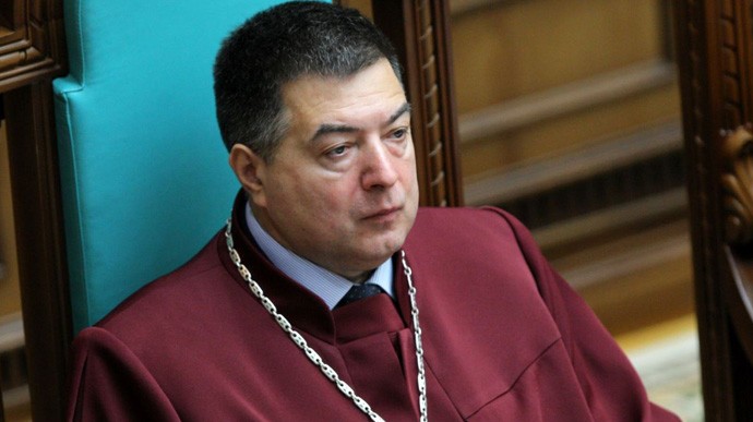 Голова КСУ Олександр Тупицький прописався у котеджі соратника Дубінського (ВІДЕО)