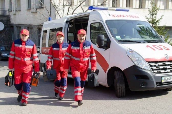 На Київщині кожен п’ятий дзвінок до "швидкої" від "ковідних"