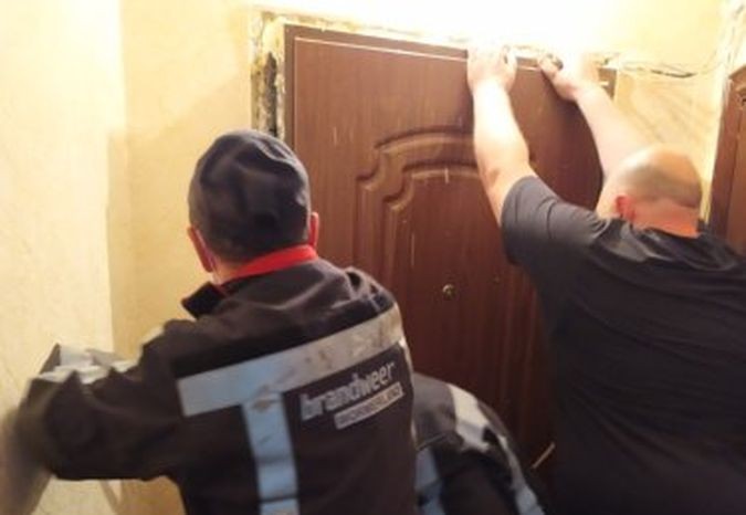 У Білій Церкві в квартирі з увімкненою газовою плитою випадково замкнулася однорічна дитина