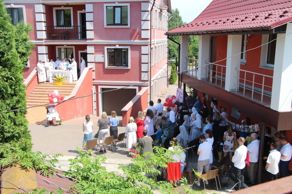 Під Києвом відкрили притулок для матерів-одиначок та жертв насильства (ФОТО)