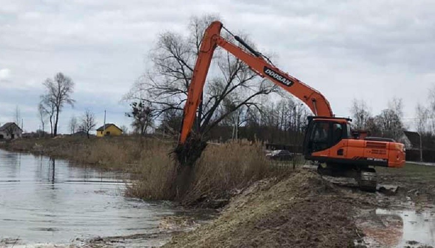 У Золочівській ОТГ облаштують зону відпочинку біля озера (ФОТО)