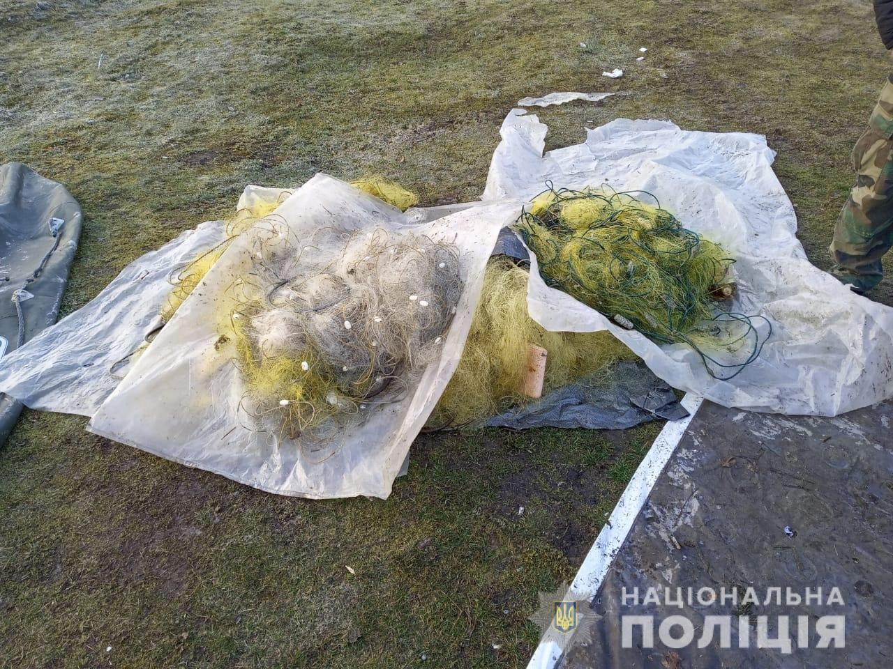 Браконьєри в Десні наловили риби на суму понад 40 тис грн (ФОТО)