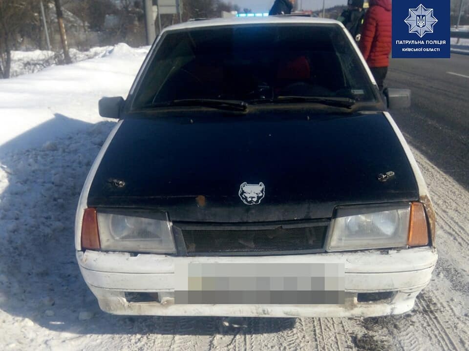 Патрульні з Чайок зупинили автівку, яку розшукували чотири місяці (ФОТО)