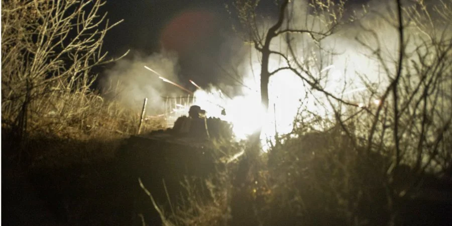 Втрата позиції на Донбасі: між бойовиками та воїнами 72-ої ОМБР триває запеклий бій (ВІДЕО)