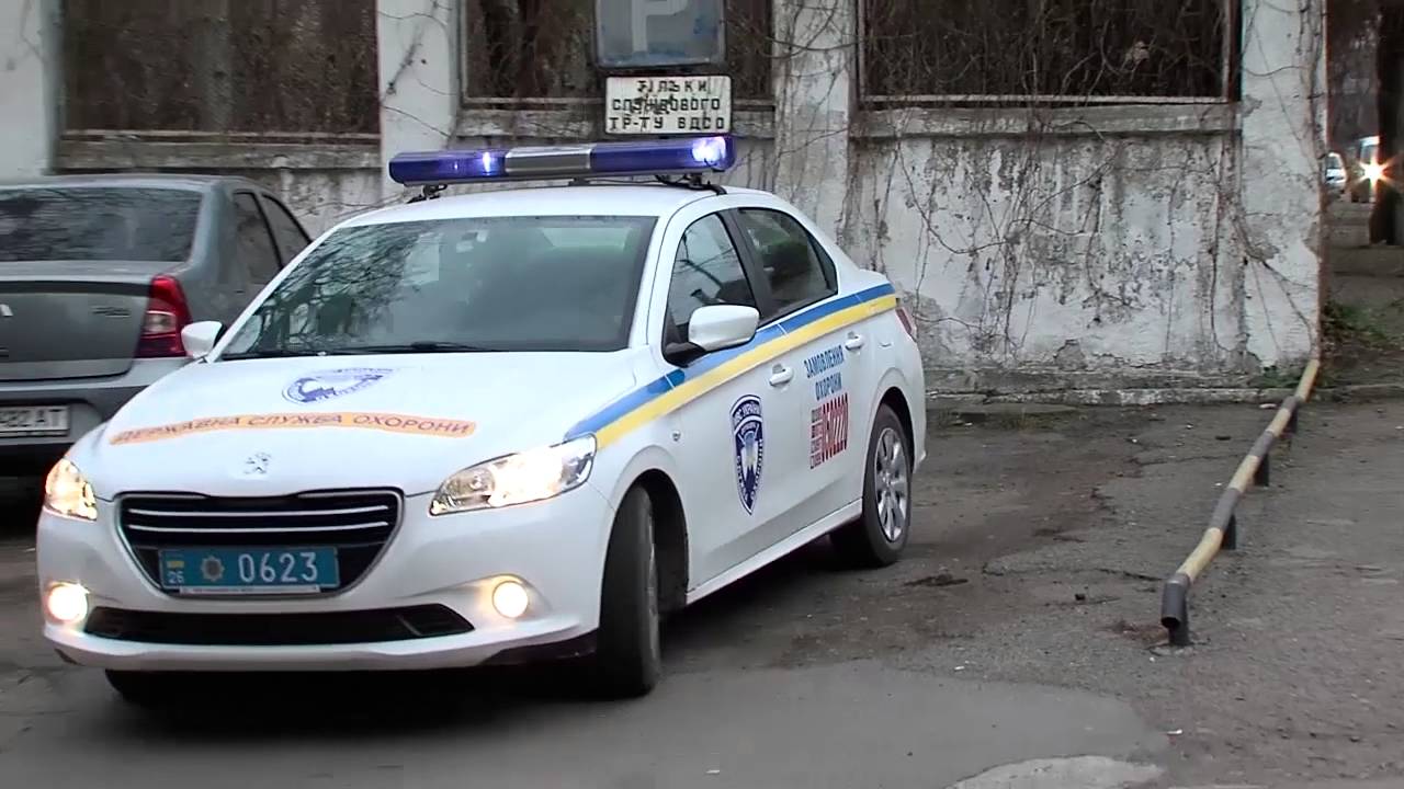 Невдале пограбування на Київщині: поліція охорони завадила зловмиснику викрасти алкоголь
