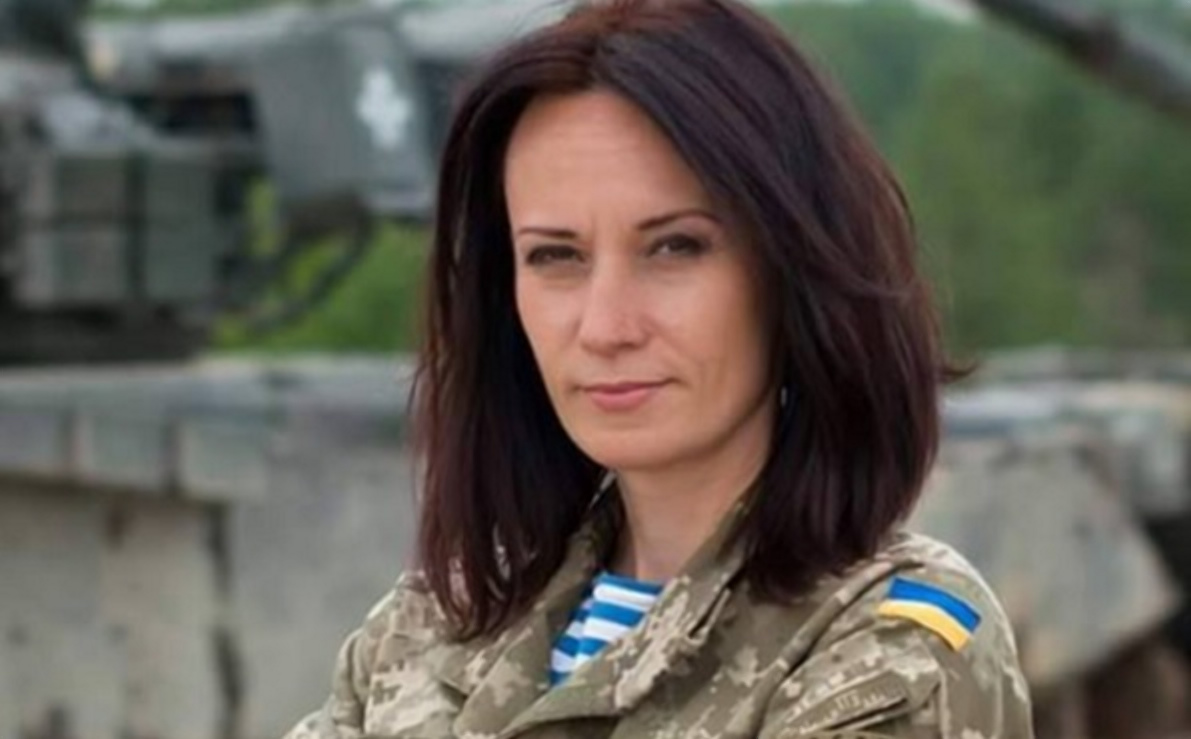Під Києвом ДБР прийшло з обшуком до волонтерки Марусі Звіробій (ВІДЕО)