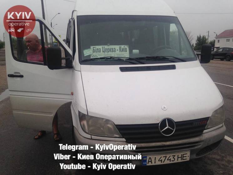 Під Києвом поліцейські зупинили п'яного водія маршрутки (ФОТО)