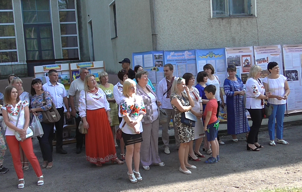 В Яготині провели благодійний аукціон для школярів