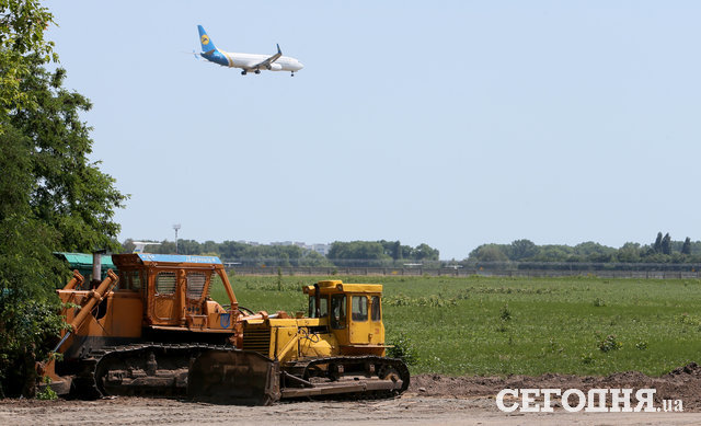Вже виконано понад 25% робіт: триває будівництво залізничої колії до аеропорту "Бориспіль" (ФОТО)