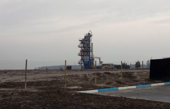 За фактом незаконного будівництва асфальтного заводу під Києвом відкрито кримінальну справу