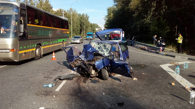 Рятувальники повідомили подробиці жахливої ДТП у Ворзелі (ФОТО)