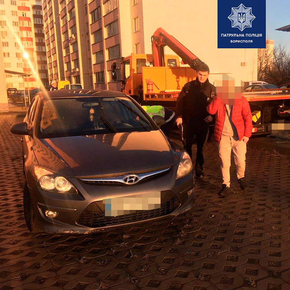 У Борисполі дві жінки тікали від поліції