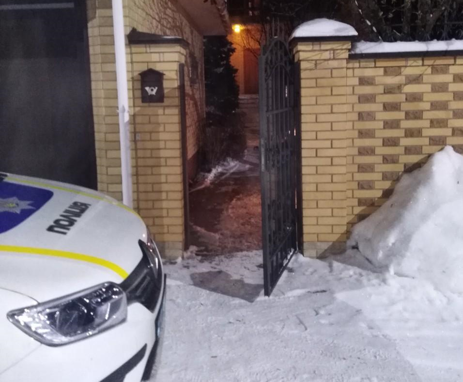 Поліція охорони затримала грабіжників у Крюківщині (ФОТО)
