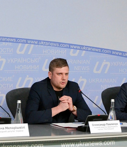 Олександр Павличук (головний редактор порталу "Моя Київщина"): Як депутатів-кріпаків змушують до пакетного голосування
