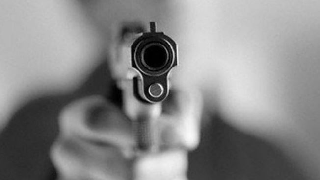 Поліція заявляє, що в обстріляному автомобілі Олександра Ліщенка не було