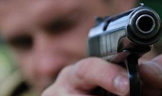 П'яний помічник нардепа від ББП стріляв з травмата у дитину