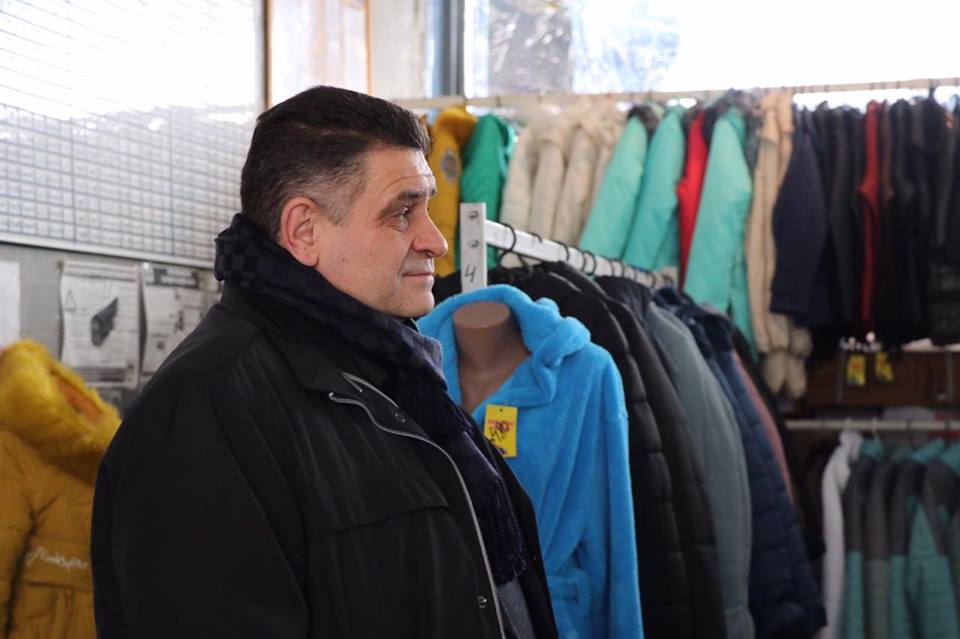 Губернатор Терещук "прикрив" стихійний ринок у приміщенні Таращанської автостанції (ФОТО)