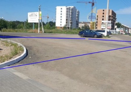 Сільрада у Гатному віддала заасфальтоване перехрестя у приватну власність (ВІДЕО)