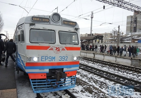 Оголошено підозру хуліганам, які намагалися заволодіти електричкою Миронівка – Фастів