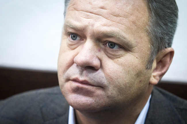 У Бучі знову зірвали позачергову сесію міськради, на якій мали приєднати три села
