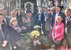 Мер Бучі Анатолій Федорук катається до Франції за державні гроші (ФОТО)